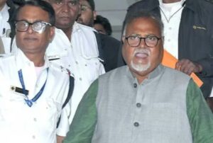 আবশেষ সুপ্রিম কোর্টে পার্থ চট্টোপাধ্যায়ের জামিন