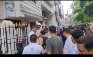 হুগলি, রিষড়া  প্রাক্তন তৃণমূল সাংসদ অপরূপা পোদ্দারের রিষড়ার ছাই রোডের বাড়িতে NIA-র হানা। গ্রেফতার স্বামী শাকির অলি